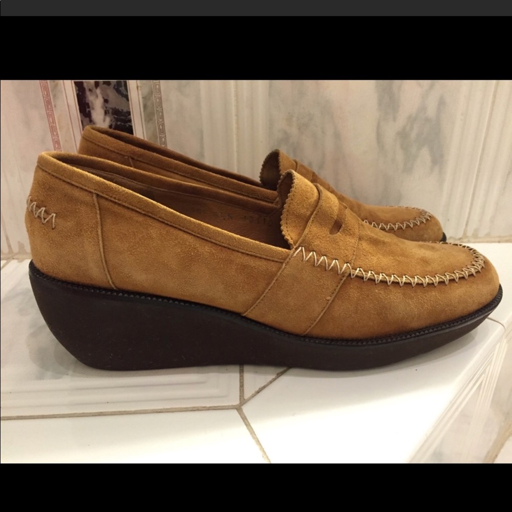 Donald J Pliner Loafer Wedge
